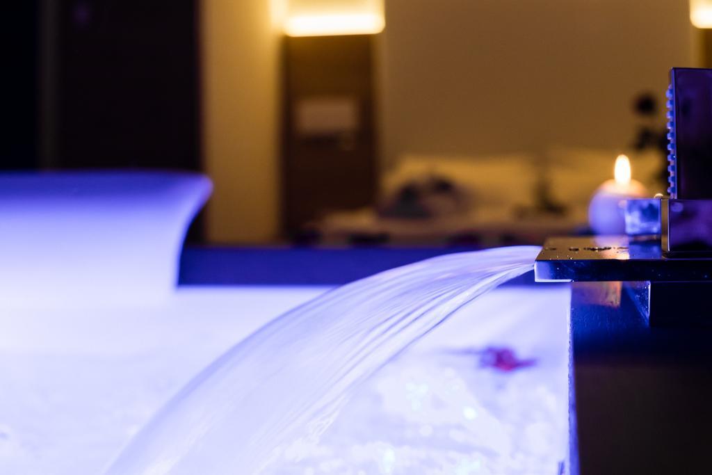 Hotel Collini Пинцоло Экстерьер фото