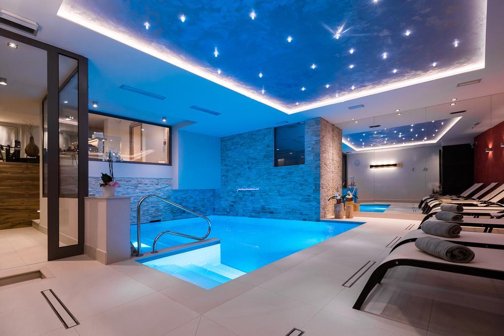 Hotel Collini Пинцоло Экстерьер фото